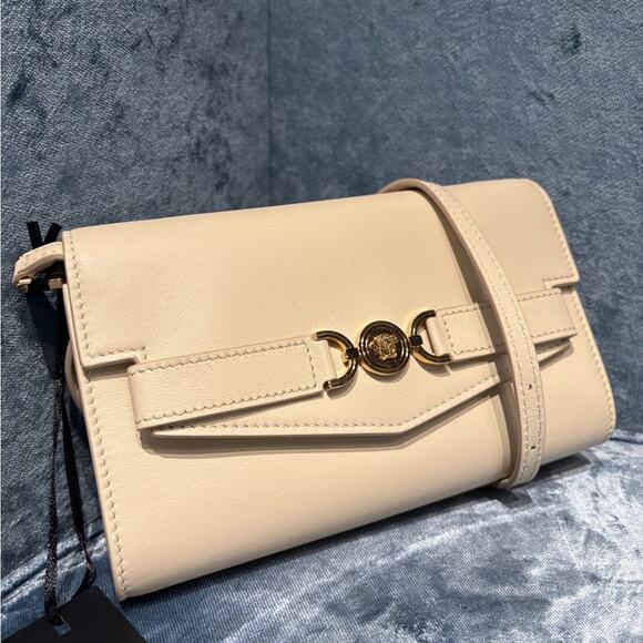 Versace Medusa '95 Crossbody Bag Beige - Picture 3 of 9